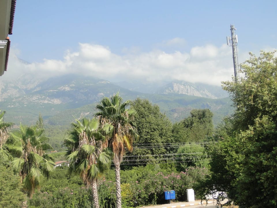 Widok z balkonu Club Hotel Phaselis Rose