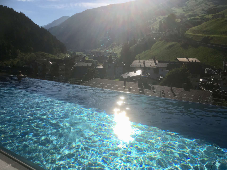 Pool Hotel Alpin Spa Tuxerhof