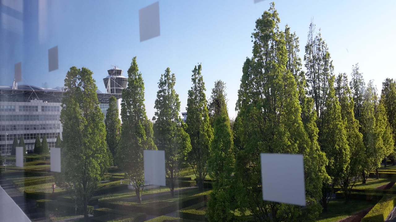 Aussicht aus Suite  Hilton Munich Airport