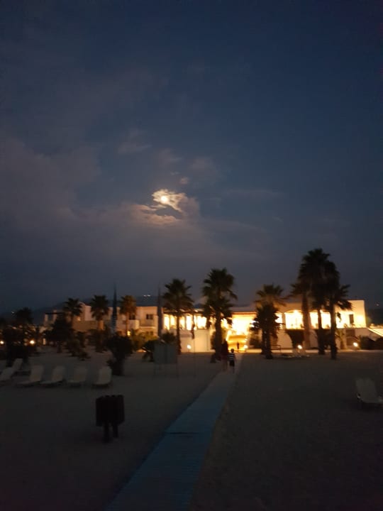 Strand Atlantica Marmari Beach