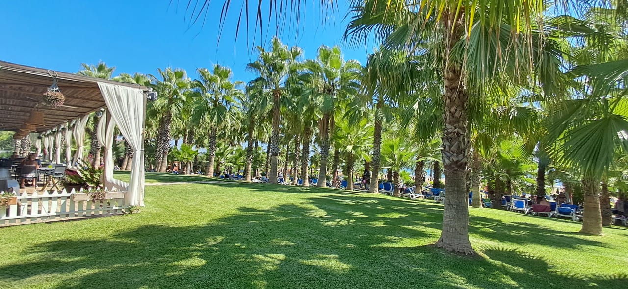 Strand Hotel Süral Resort