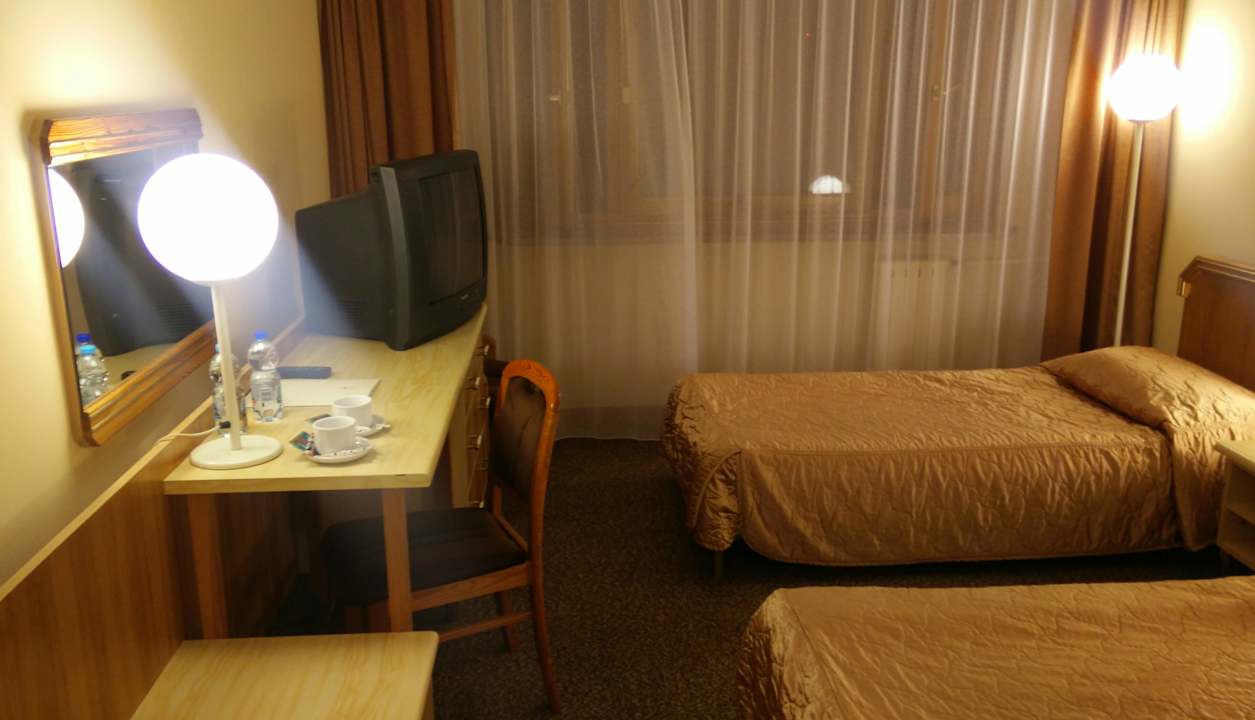 Zimmer Sangate Hotel Airport