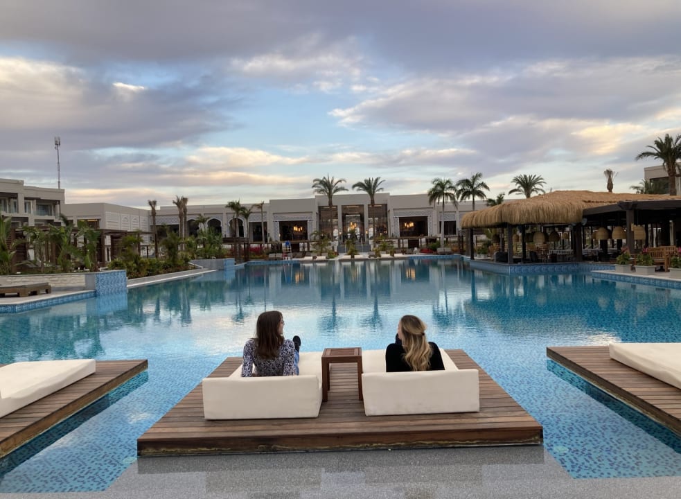 Pool Steigenberger Resort Ras Soma