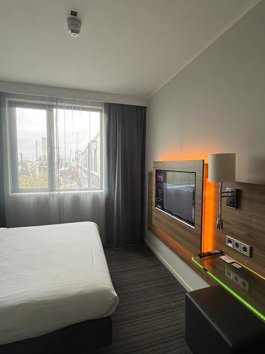 Zimmer Hotel MOXY Berlin Ostbahnhof