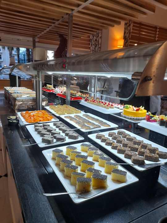 Gastro Hotel Royal Garden Beach