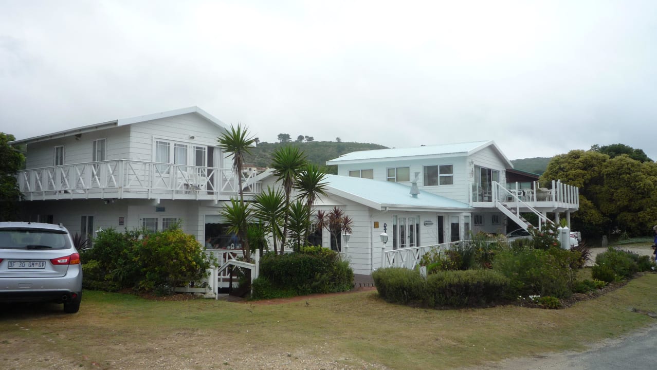 Brenton Beach House Hotel Brenton Beach House
