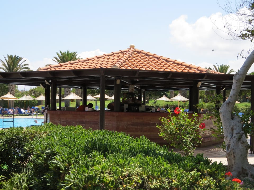 Die Pool-Bar Anissa Beach & Village