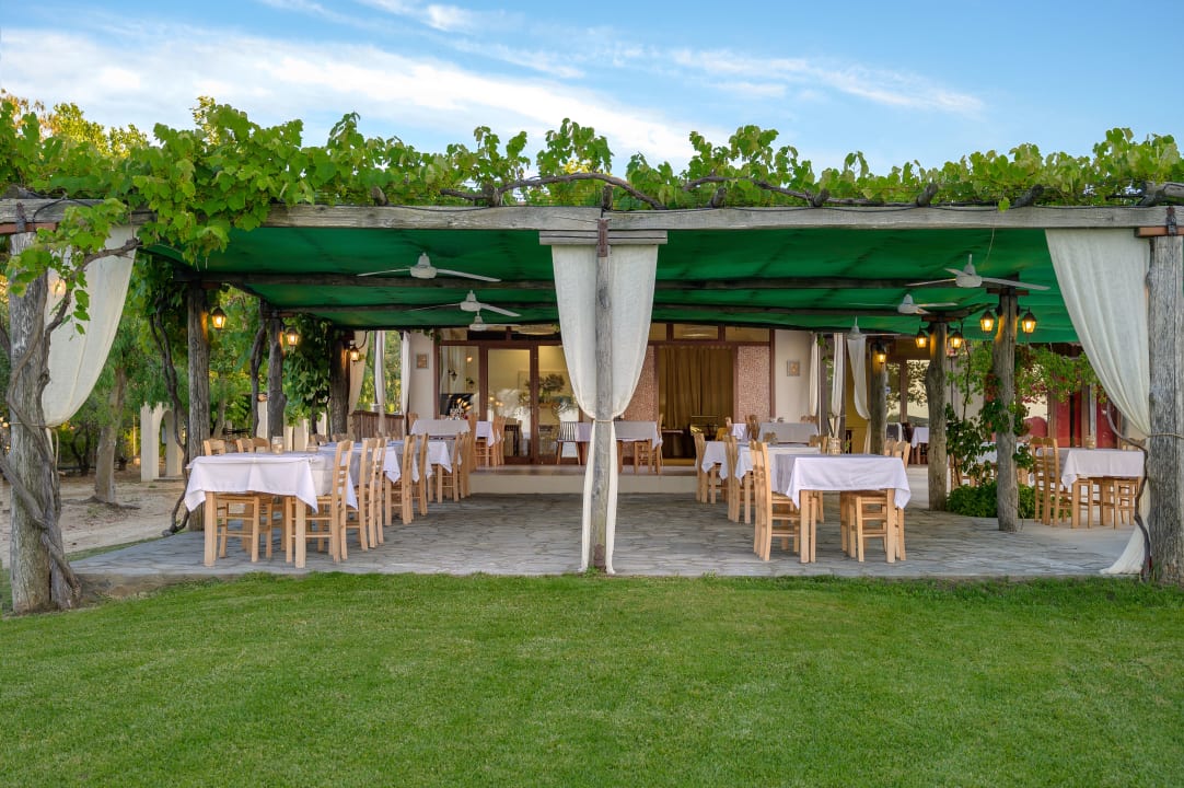 Gastro Komitsa Luxury Apartments