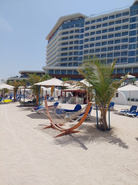 Strand Hampton by Hilton Marjan Island