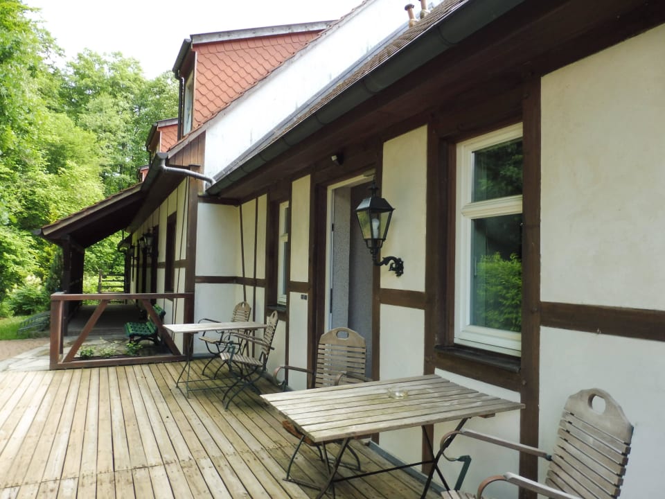 Nebengebäude Eingang Zi 18 und 19 Hotel Boltenmühle