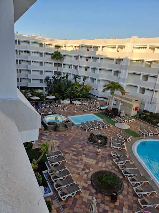 Außenansicht alltoura Club Hotel Akeah Broncemar