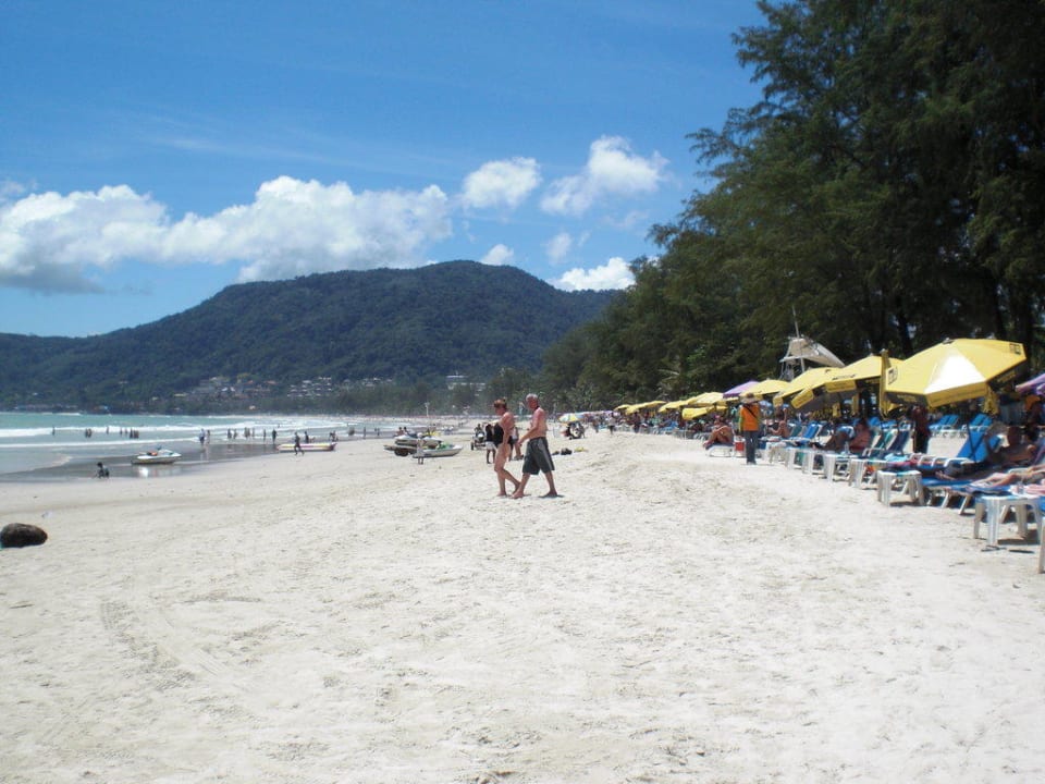 Strand am Hotel Courtyard by Marriott Phuket, Patong Beach Resort