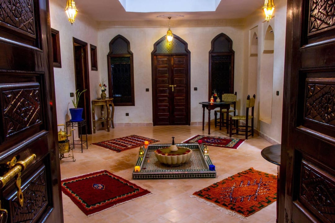 Riad Riad El Walida