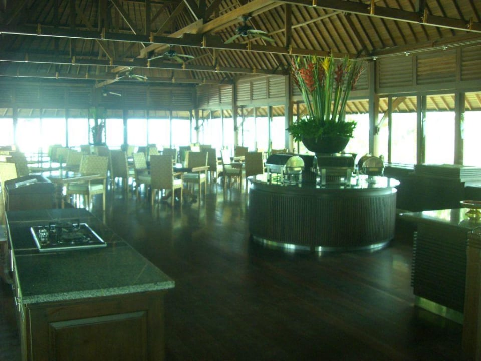 Frühstückssaal oben Puri Santrian