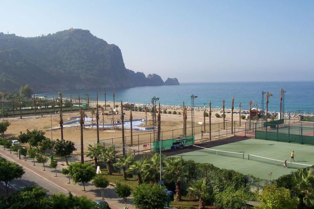 Strand Riviera Hotel & Spa