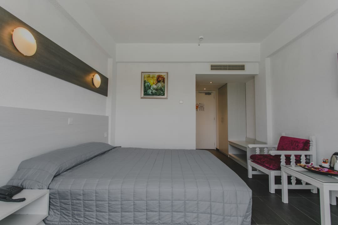 Zimmer Hotel Sveltos