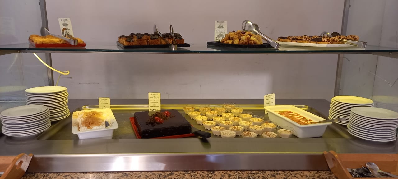 Gastro Hotel Lagomandra Beach