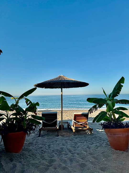 Strand Lago Hotel