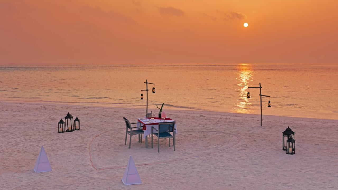 Gastro Meeru Maldives Resort Island