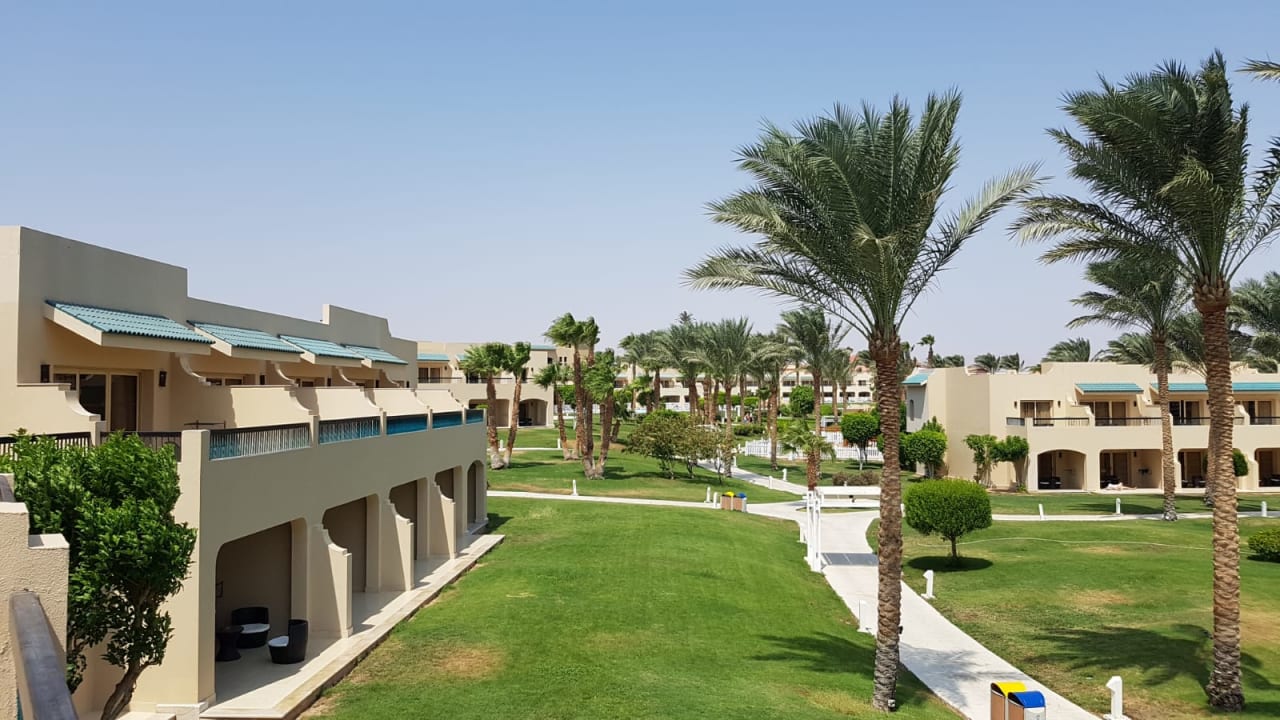 Gartenanlage Coral Sea Holiday Village