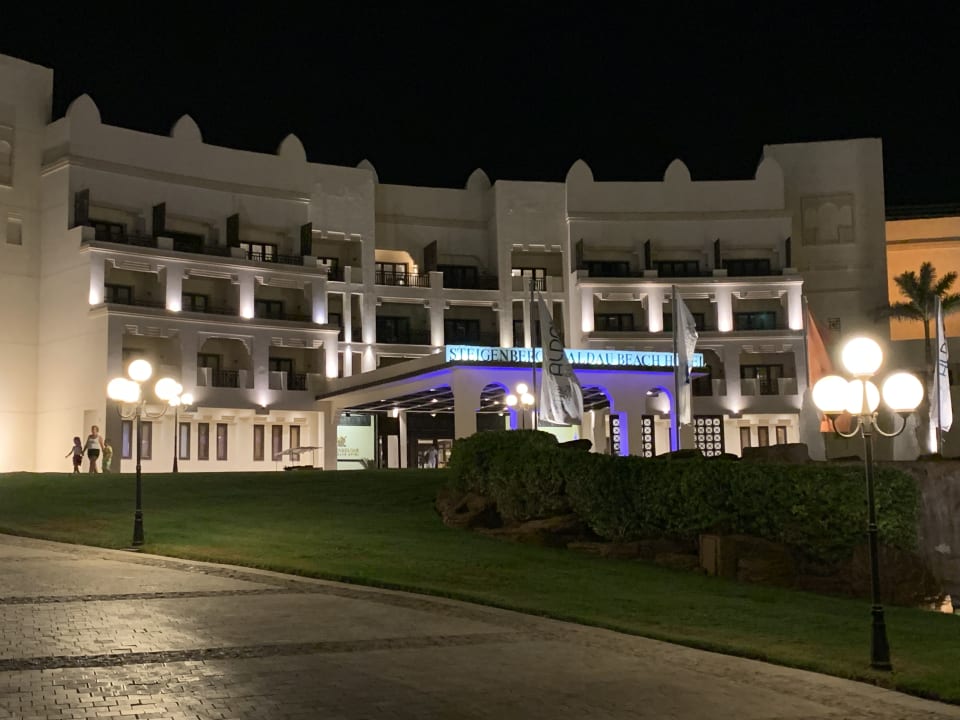Außenansicht Steigenberger ALDAU Beach Hotel