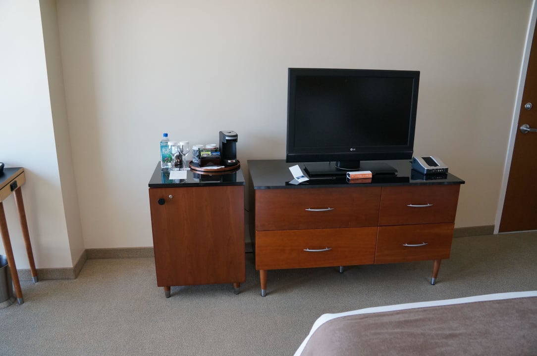 . Loews Hollywood Hotel