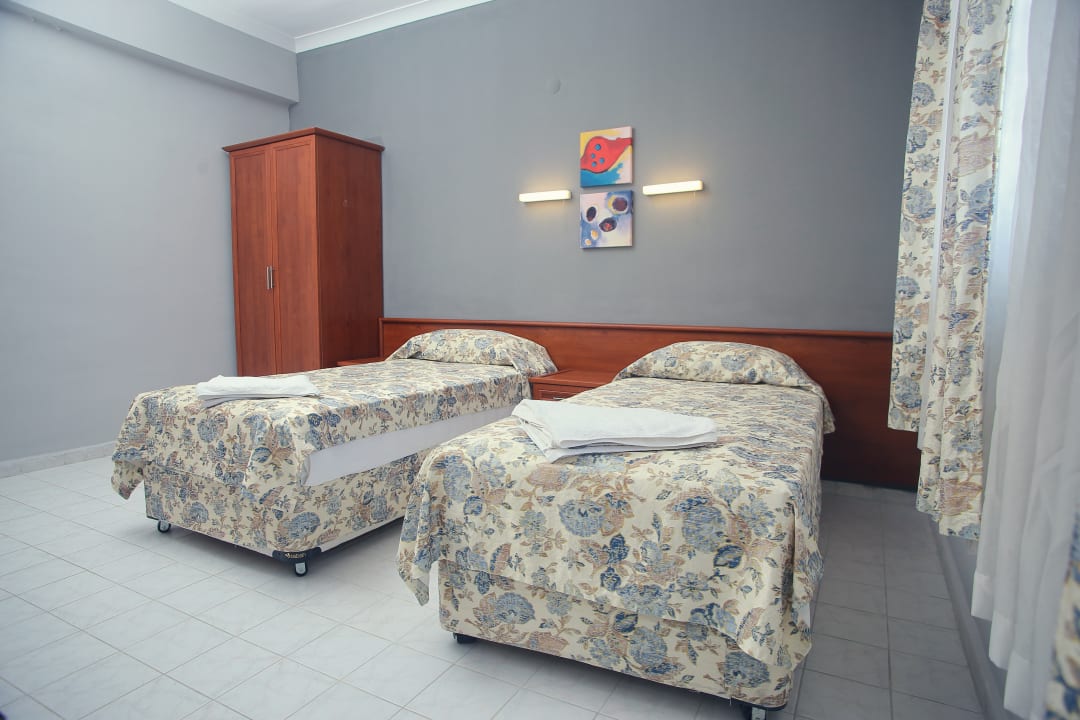 Zimmer The S Apt & Suites Hotel