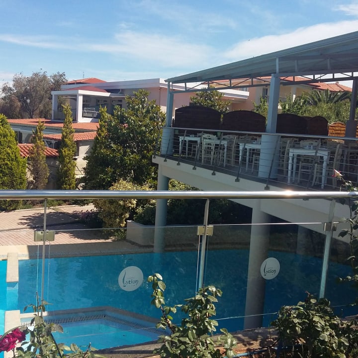 Beheizter pool Istion Club & Spa