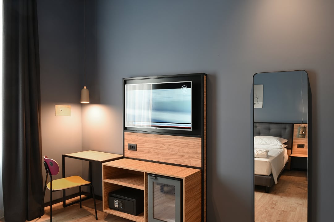 Zimmer The Poet Hotel