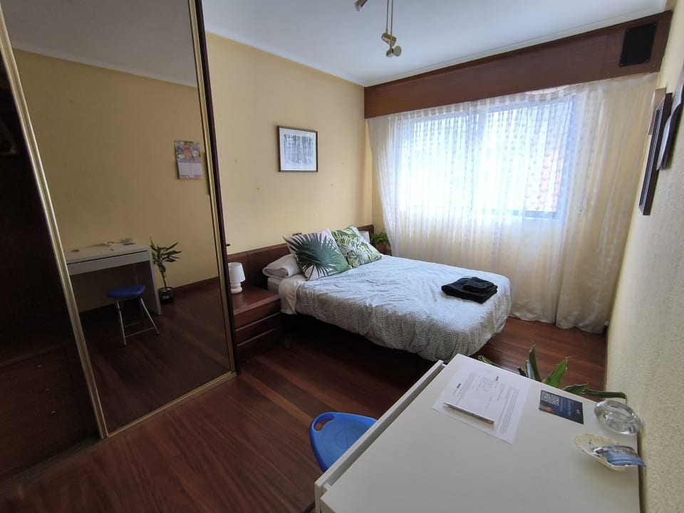 Zimmer Castro-urdiales Apartamento 3 minutos de la playa