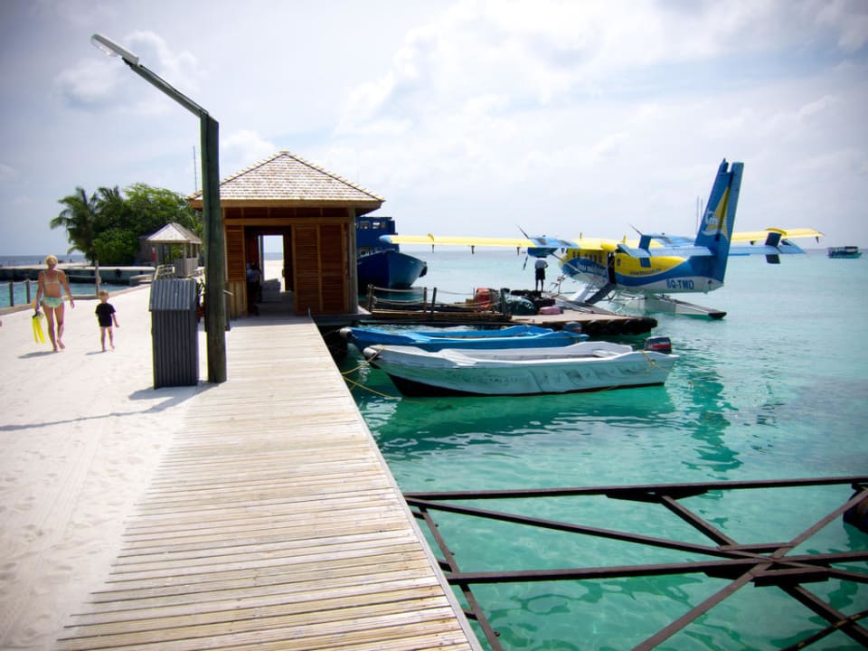 Kuredu Airport Kuredu Island Resort & Spa