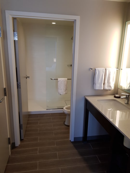 Zimmer Hotel Madison & Shenandoah Conference Ctr.