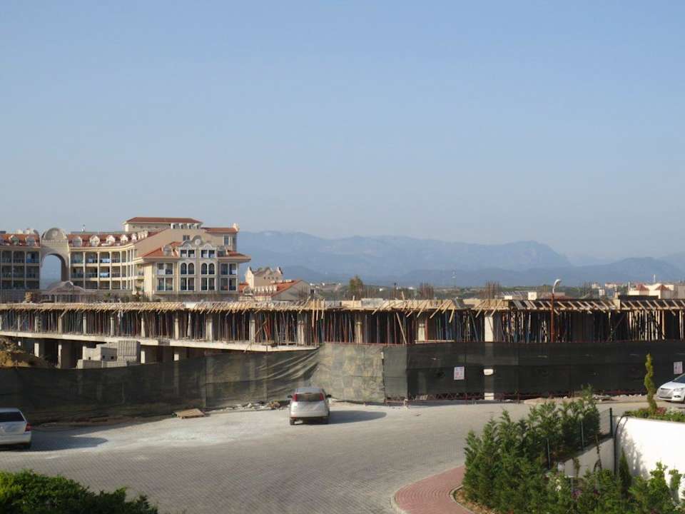 Landblick - hier entsteht das Side Hill Resort Adalya Resort & Spa - Adults Only