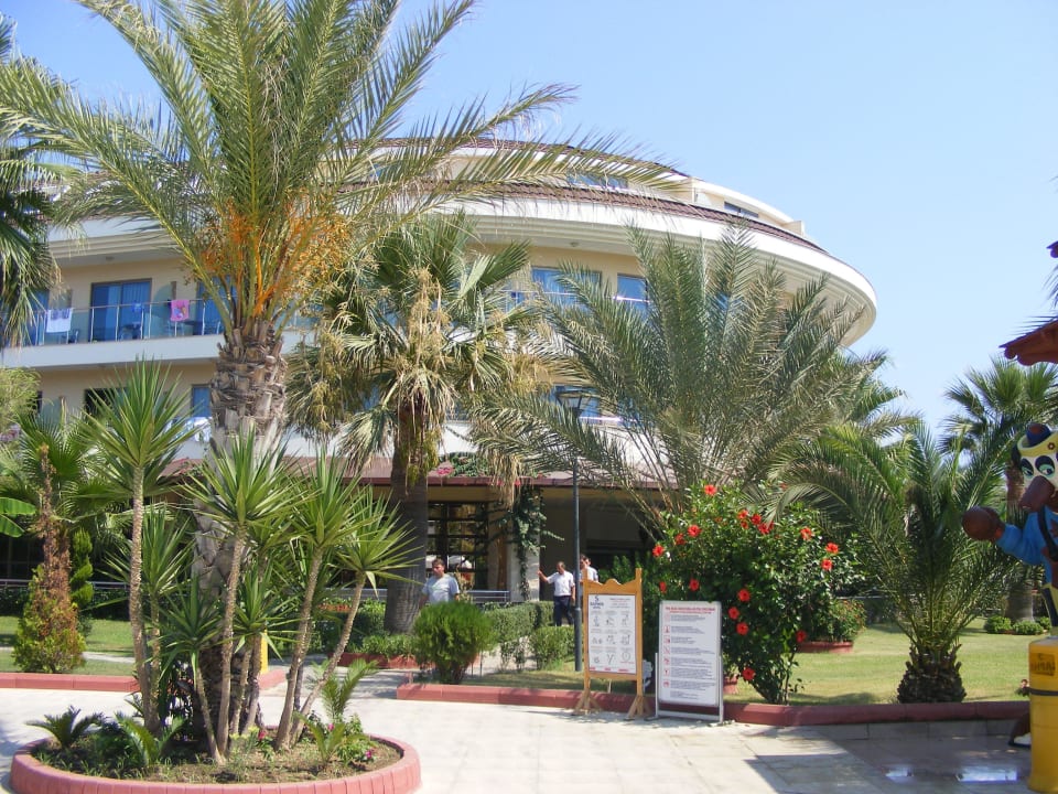 Mittagsbüffet Saphir Hotel & Villas