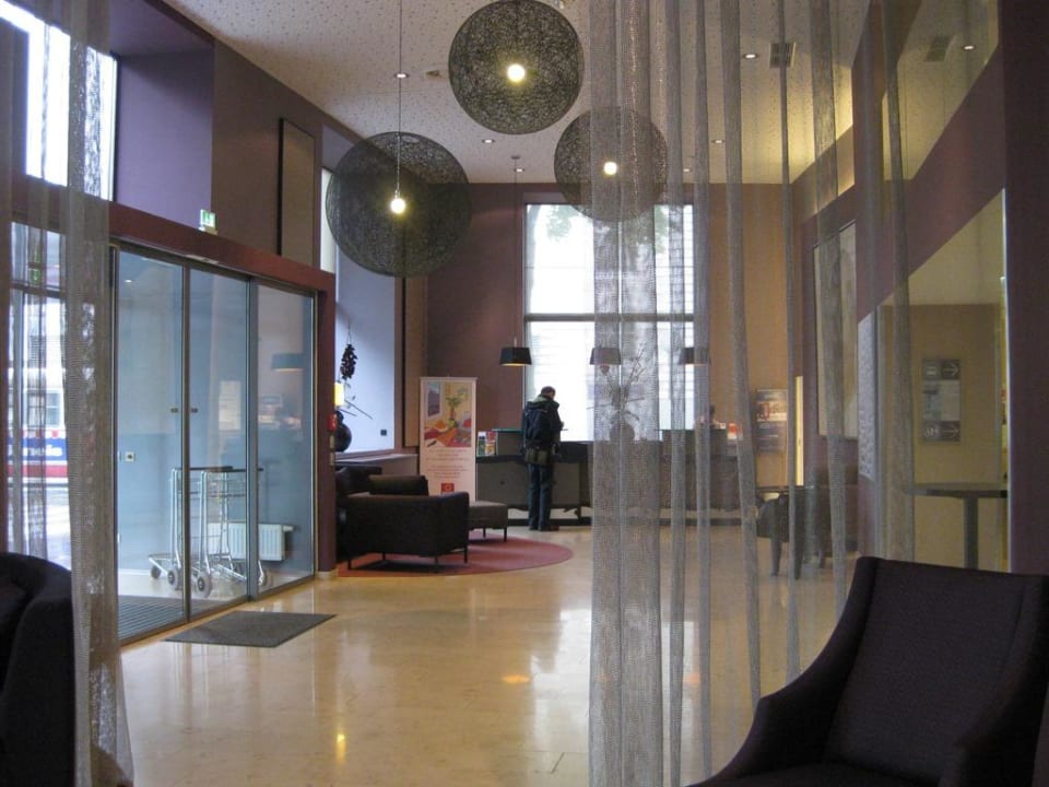 Lobby Aparthotel Adagio Vienna City