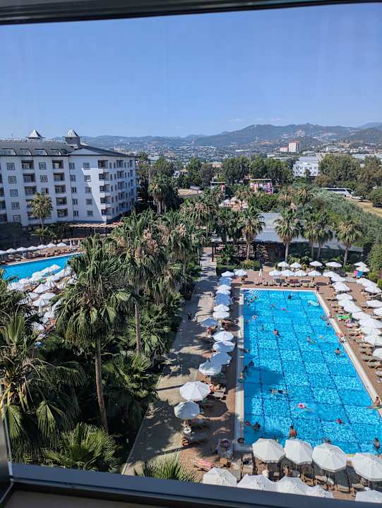 Pool Hotel Royal Garden Beach