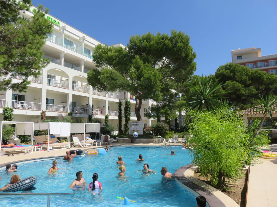 Pool Aparthotel Houm Plaza Son Rigo