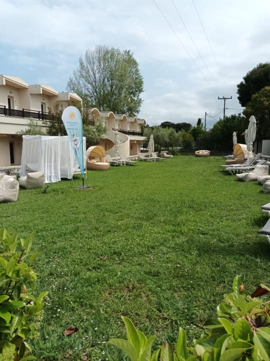 Gartenanlage Olympian Bay Grand Resort