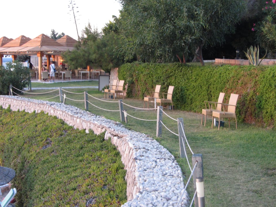 Strand Hotel Babaylon