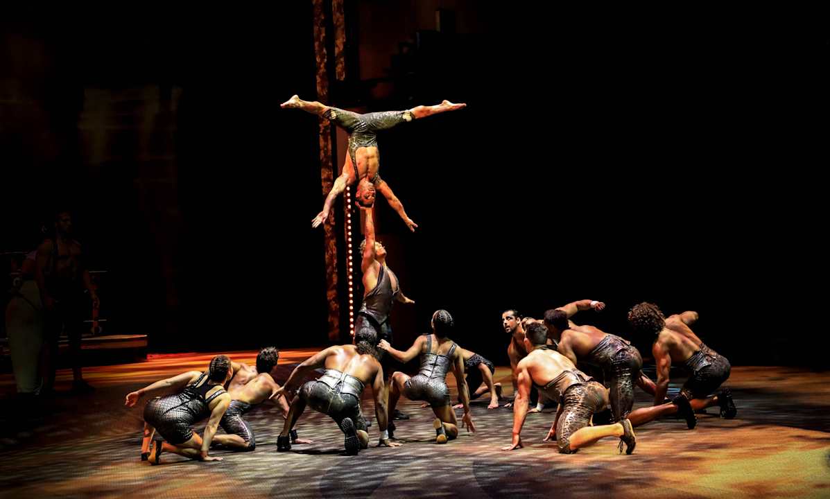 Sport & Freizeit V Hotel Dubai, Curio Collection by Hilton