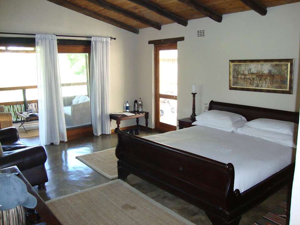 Ein Schlafzimmer Notten's Bush Camp