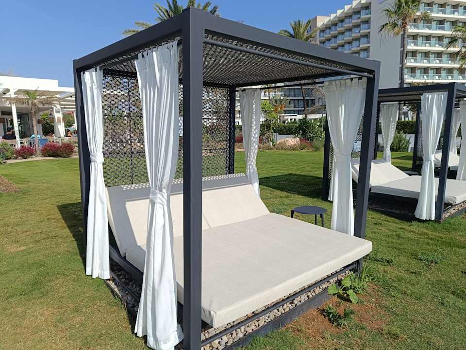 Gartenanlage Hipotels Flamenco