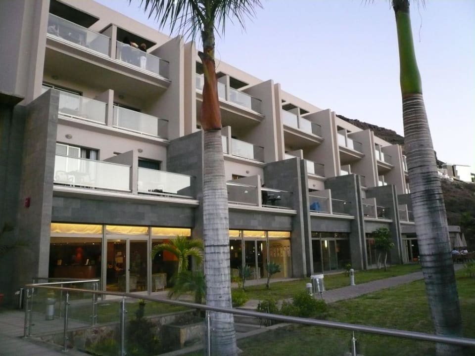 Außenansicht LIVVO Costa Taurito