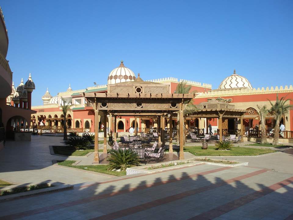Innenhof  Pickalbatros Alf Leila Wa Leila Resort - Neverland Hurghada