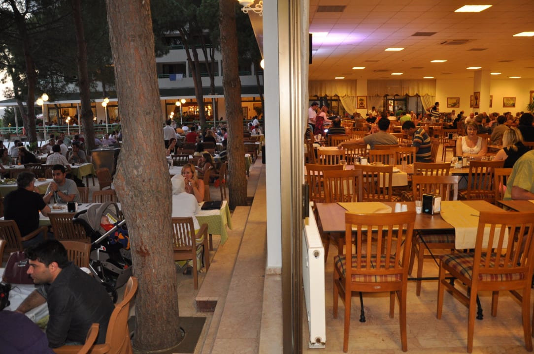 Open buffet Hotel Grand Efe