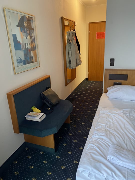 Zimmer Karaman Group Hotel