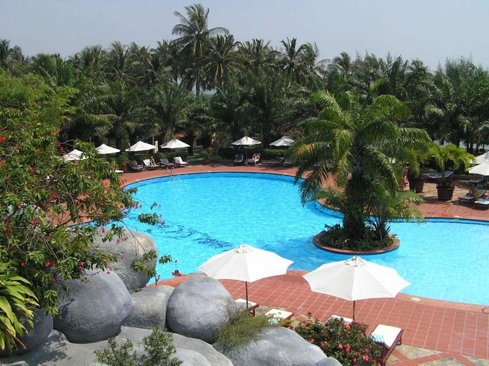 Poollandschaft Phu Hai Beach Resort & Spa Phan Thiet