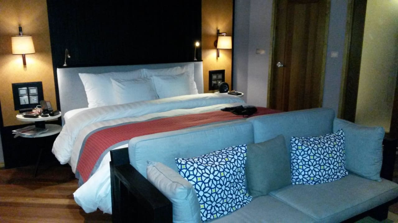 Water Villa Zimmer Meeru Maldives Resort Island