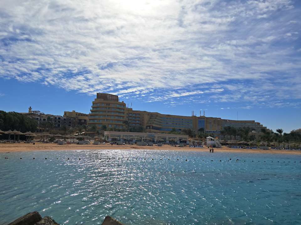 Außenansicht Hilton Hurghada Plaza