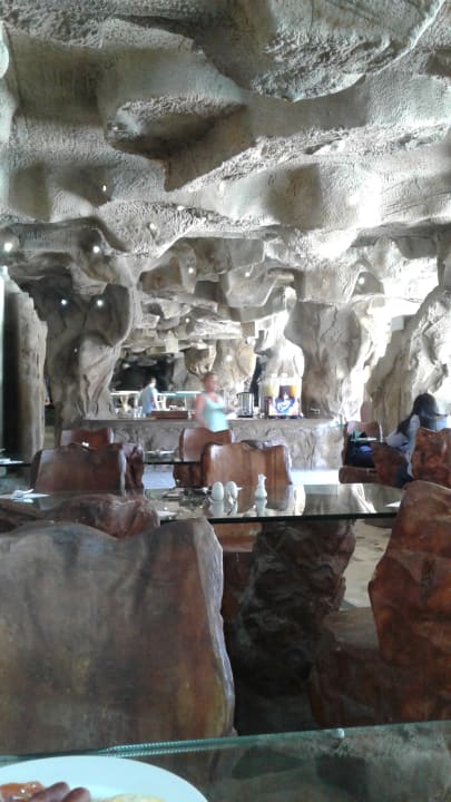 Restaurant Hotel Caves Beach Resort (Adults Only)